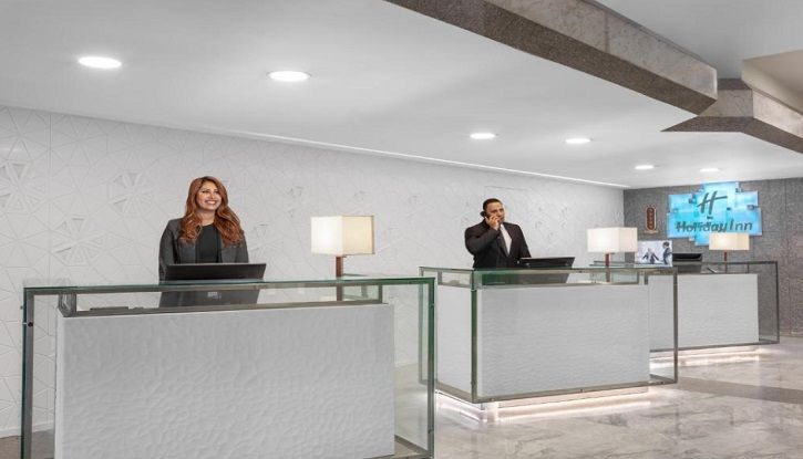 Holiday Inn & Suites Cairo Reception