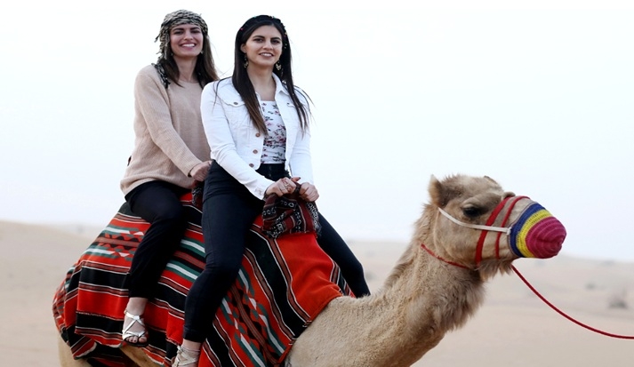 camel ride abu dhabi