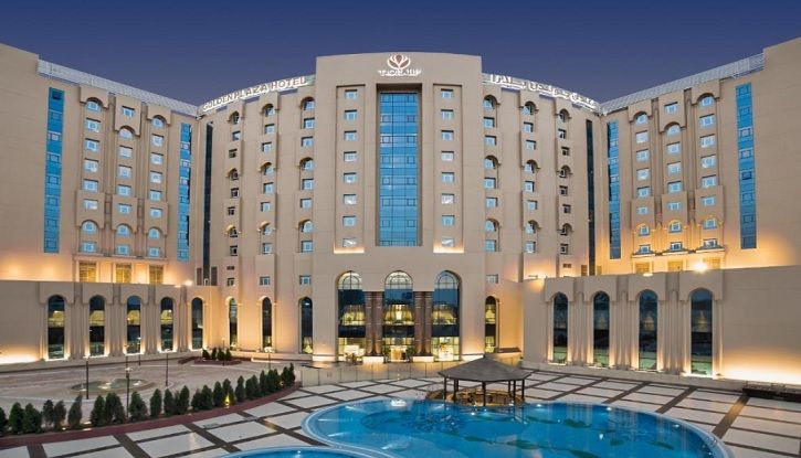 Tolip Golden Plaza Hotel