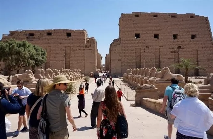 Egypt Christmas Tour - 7 Days Cairo and Nile Cruise Adventure