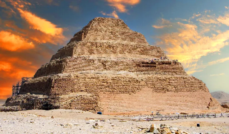 Cairo Private Tour, Discover the Sakkara Pyramids
