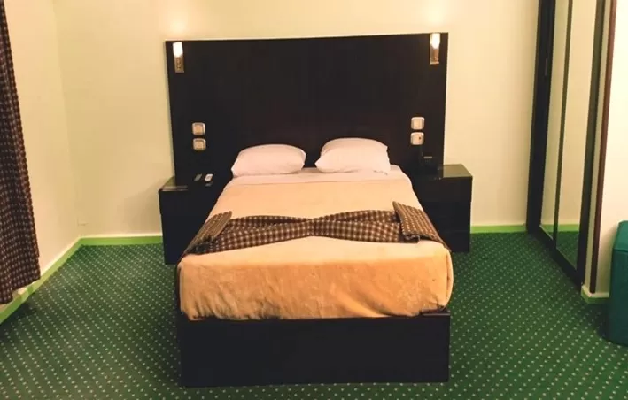 Swiss Inn Hotel Mohandeseen Room