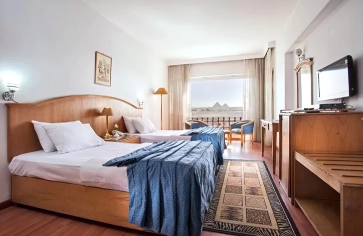 Pyramids Plaza Hotel Room