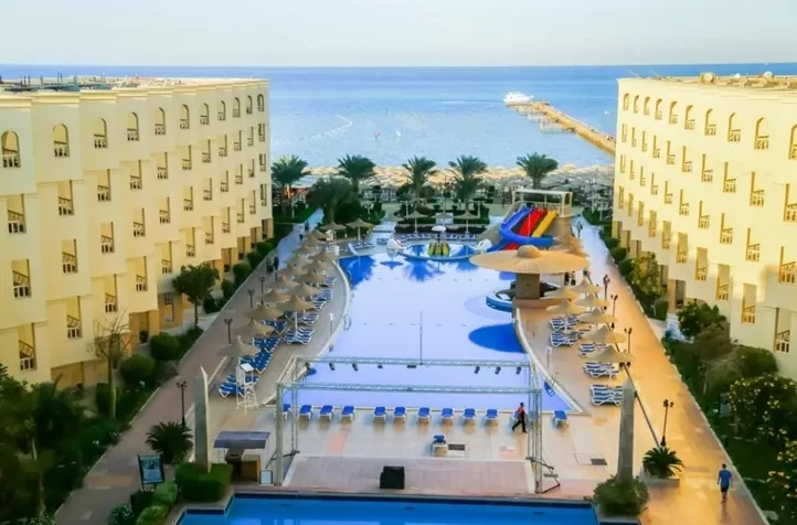 AMC Royal Hotel & Spa
