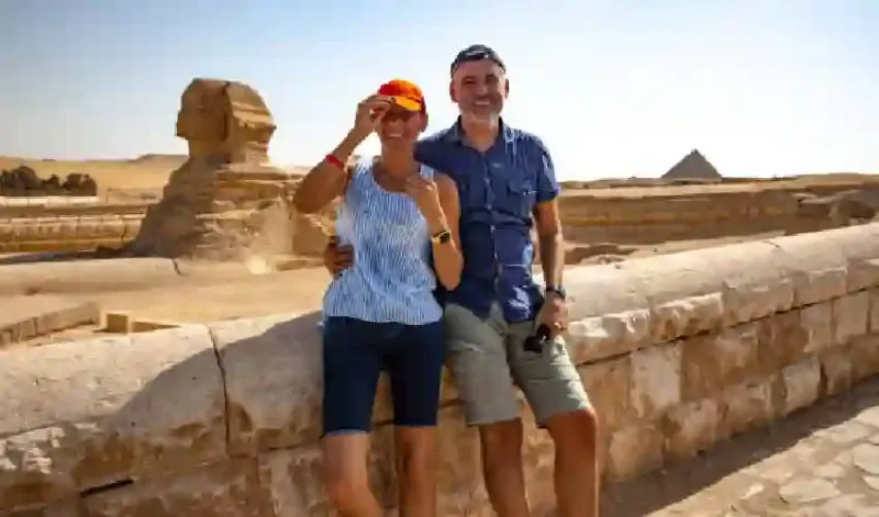 Unforgettable 6 Days Egypt Tour: Cairo, Luxor, Aswan & Abu Simbel