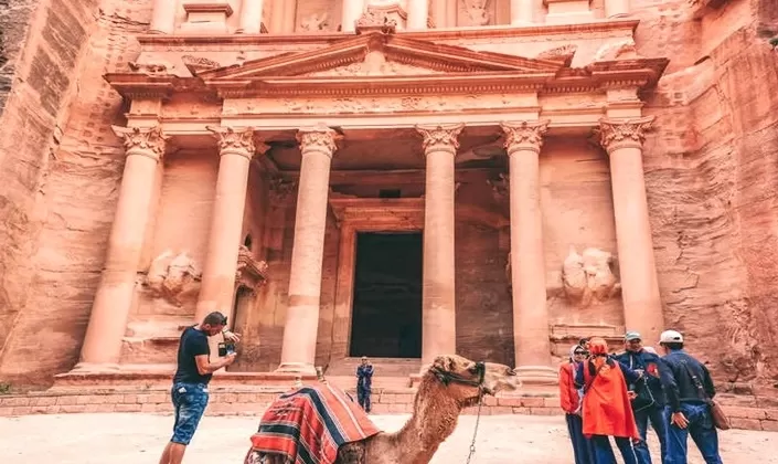 petra tour