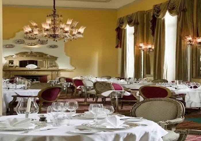 Pavillon Winter Luxor restaurant