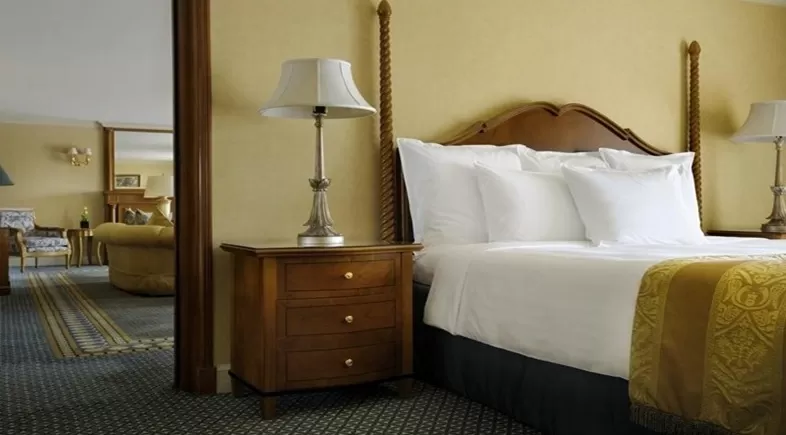 Cairo Marriott Hotel & Omar Khayyam Casino Room