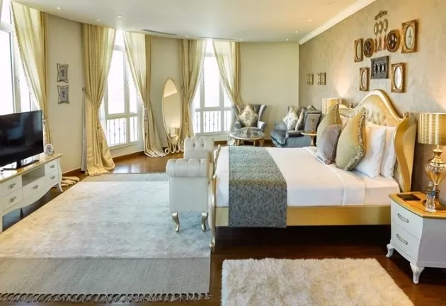 Royal suite