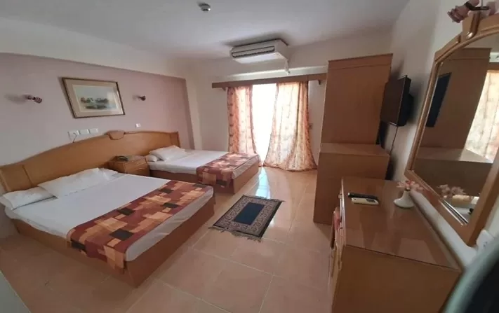 Grand Blue Saint Maria Room