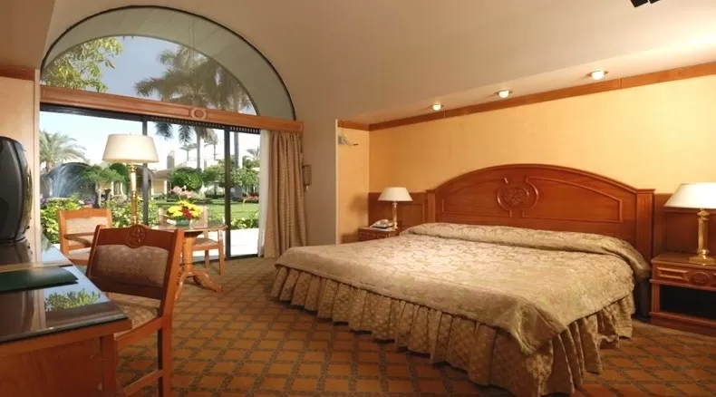 The Oasis Hotel Pyramids Room