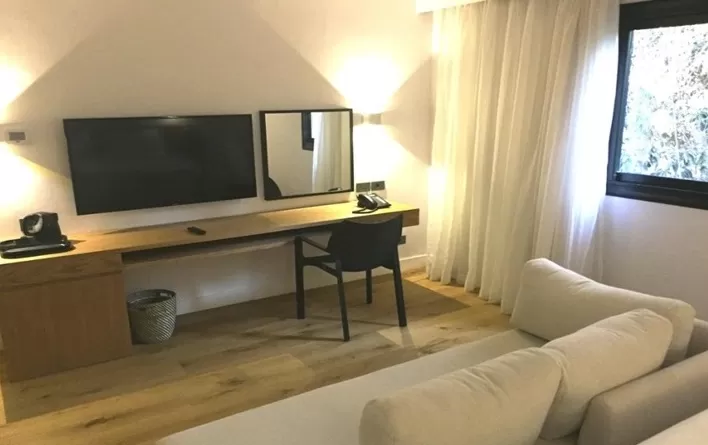New President Hotel Room